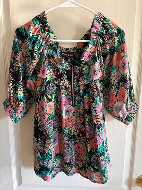 Yumi Kim Black Floral Ruffle-Neck Blouse